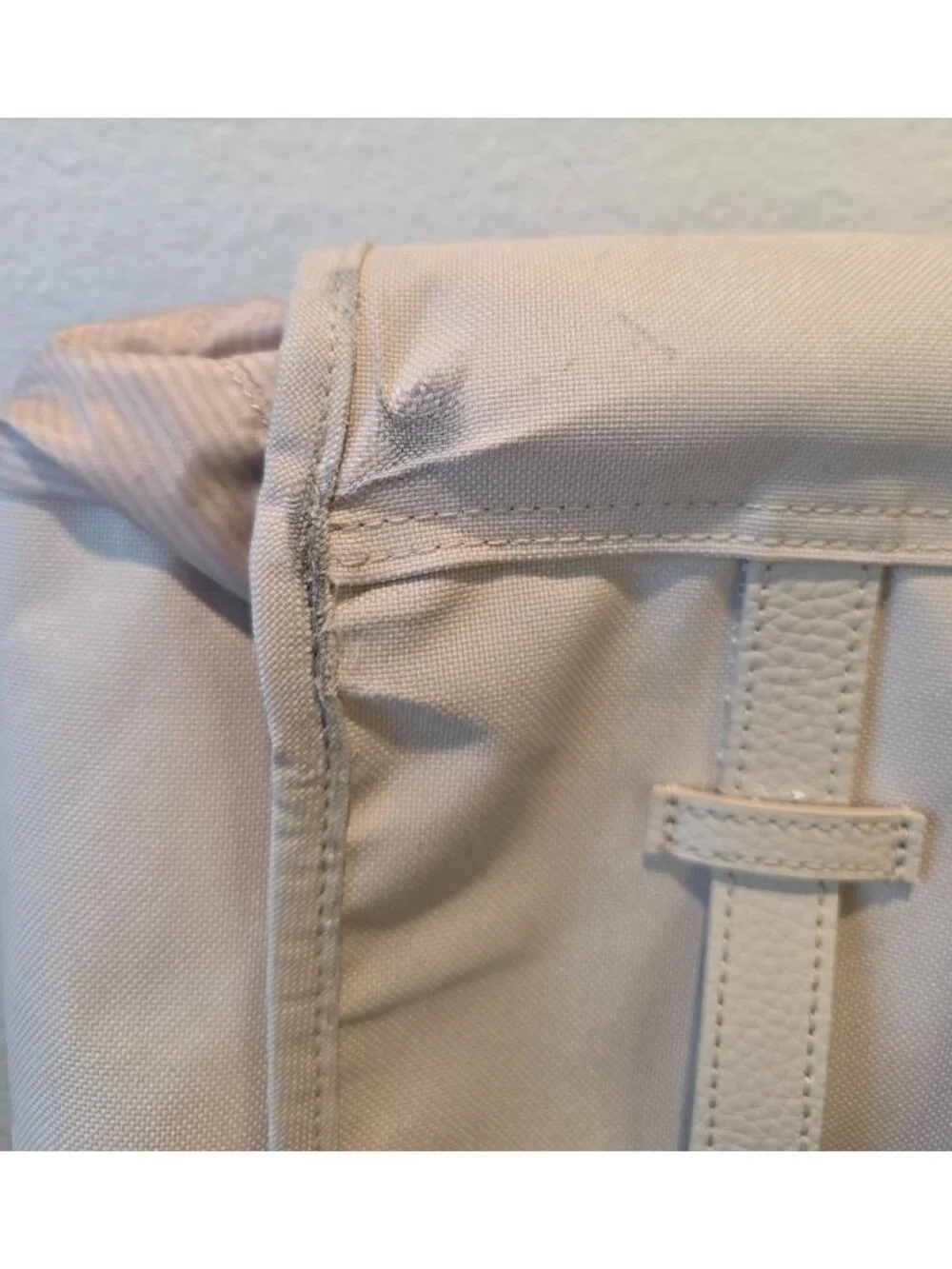 Herschel Classics Little America 30L Flap-Top Backpack Moonbeam - DAMAGED